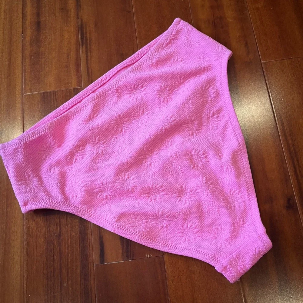Jessica Simpson Pink Bikni Bottom High Waist Floral Textured Swim New Size Small